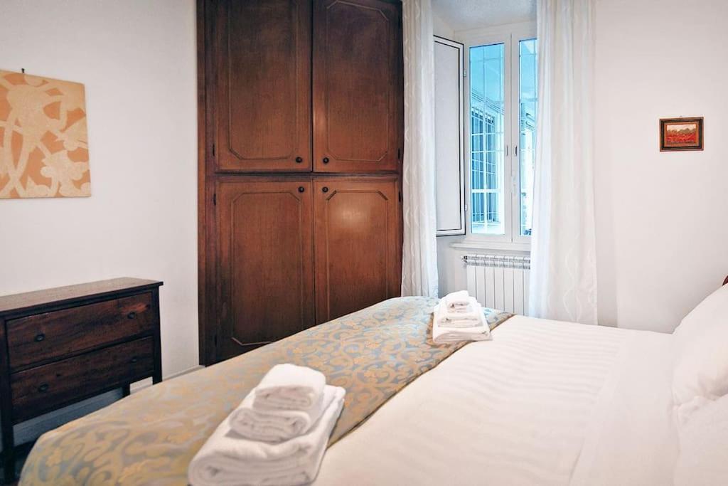 Near Colosseum By Varental 2Br + 1Sb Řím Exteriér fotografie
